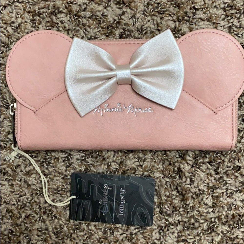 Disney Wallet